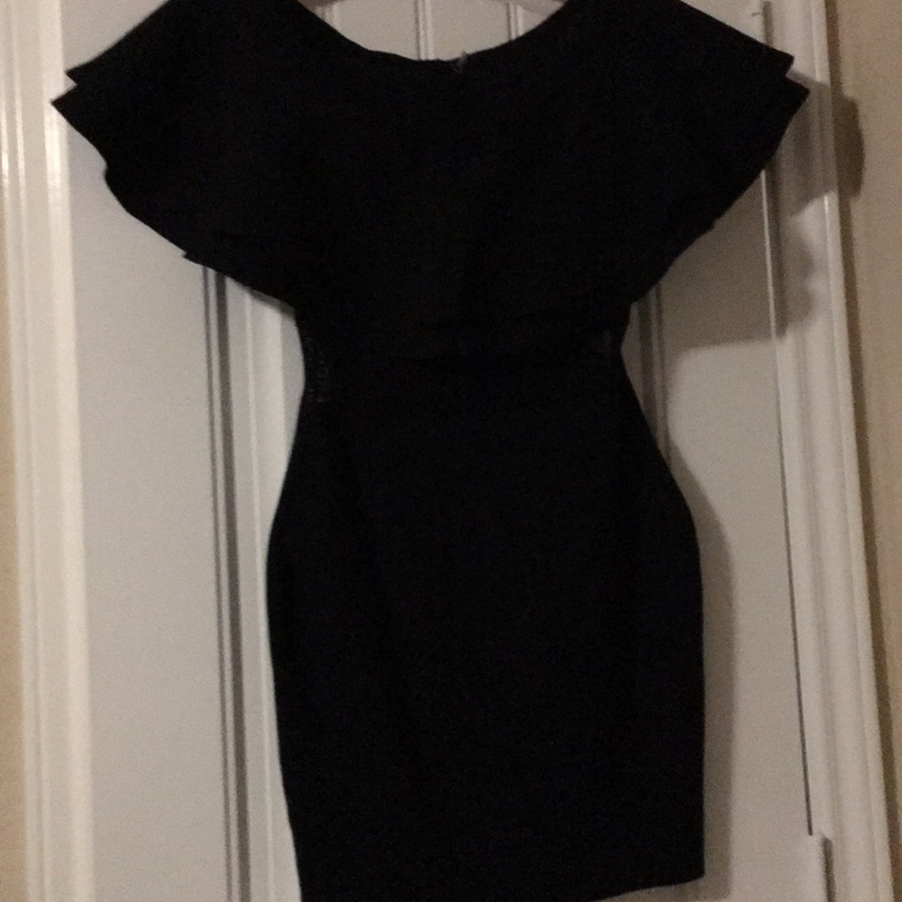 ♥️The Perfect Little Black Dress♥️